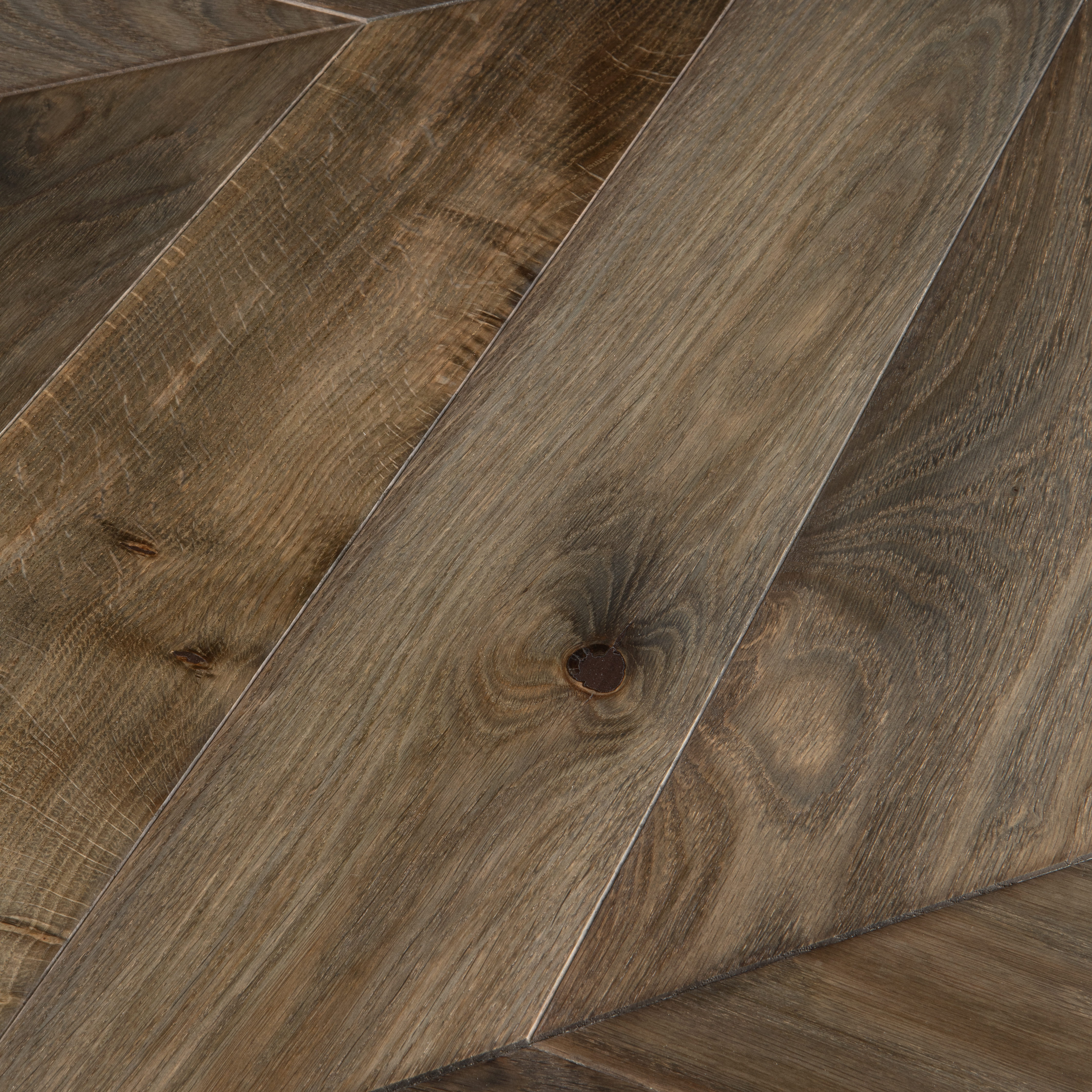 Инженерная доска Eparket Дуб Old рустик лак французская елка 510×90×15